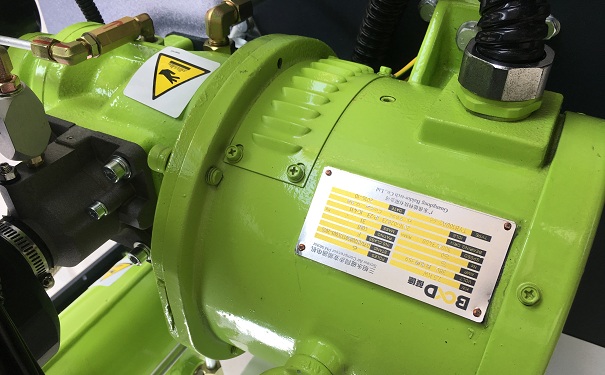 維護(hù)保養(yǎng)螺桿空壓機(jī)需要注意哪些問題？